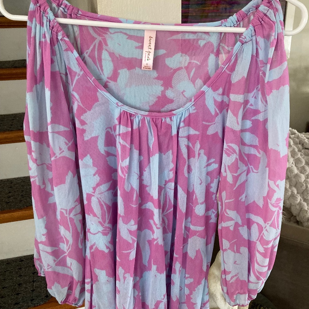 Women’s boho top